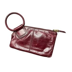 ▶️ HOBO ◀️ Distressed Burgundy Wristlet 10' W X 6"H X 0.5" D